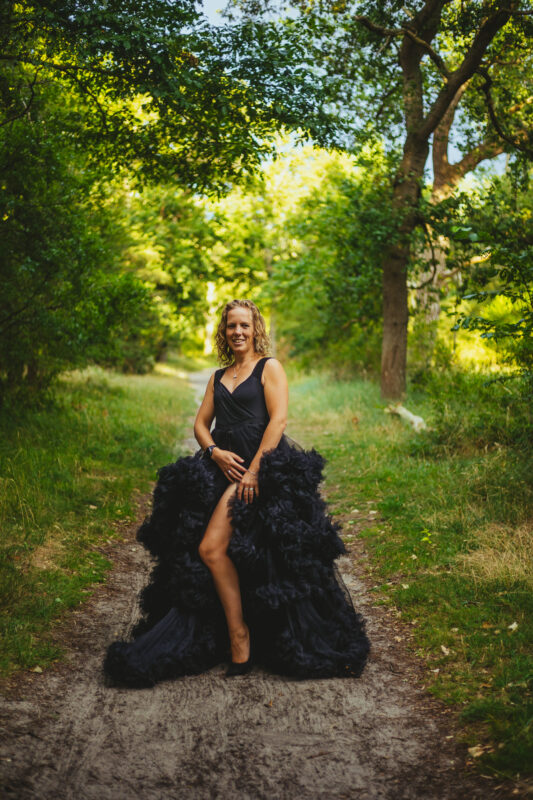 zwarte tulle zwangerschapsjurk voor fotoshoots